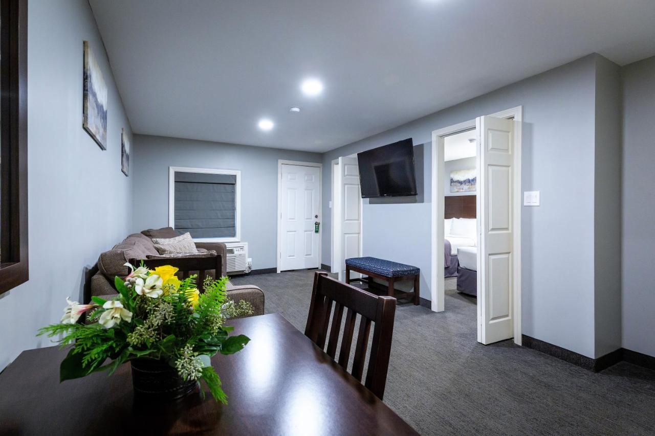 Mt. Madison Inn & Suites กอแรม ภายนอก รูปภาพ